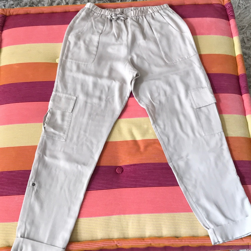 Elie Tahari cropped pants